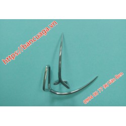 Bảo hộ cho gà chọi tre bằng cựa gà tre 2ly1 trong thi đấu